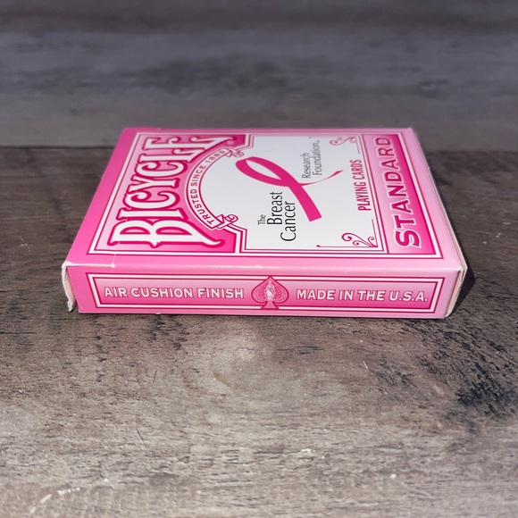 “BICYCLE BREAST CANCER EDITION PLAYING CARDS” (Great condition) - Picture 8 of 8